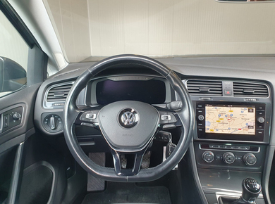 Volkswagen GOLF Variant 1.0 TSI Comfortline Business NAVI/VIRT.COCKPIT/CRUISE/LMV