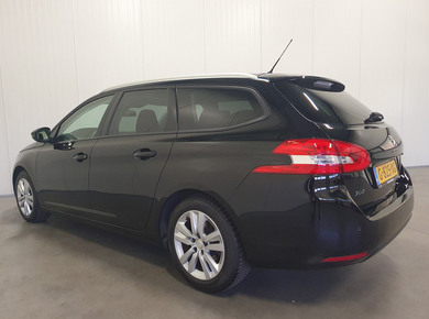 Peugeot 308 SW 1.2 PureTech Blue Lease Executive NAVI/PANO/PDC/CLIMA/LMV