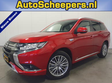 Mitsubishi Outlander 2.4 PHEV Intense+ NAVI/H.LEDER/CLIMA/CRUISE/LMV