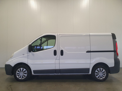 Renault Trafic 2.0 dCi T27 L1H1 Générique MARGE!/AIRCO/AUDIO/TREKHAAK