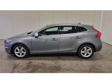 Volvo V40 2.0 D2 R-Design Business LEDER/TREKH./STOELVERW./PDC/NAVI/CLIMA/CRUISE