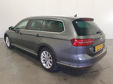 Volkswagen Passat Variant 1.6 TDI Highline LED/CAMERA/STOELVERW./NAVI/CRUISE