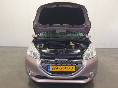 Peugeot 208 1.6 VTi Allure NAVI/PDC/CRUISE/CLIMA/LMV 17