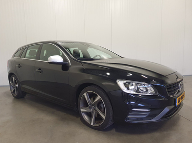 Volvo V60 1.6 T3 R-Design NAVI/PDC/TRHAAK/CRUISE/LMV