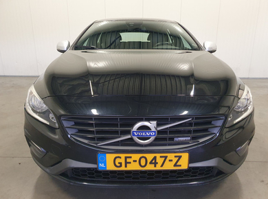 Volvo V60 1.6 T3 R-Design NAVI/PDC/TRHAAK/CRUISE/LMV