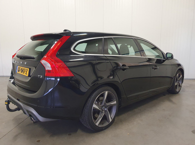 Volvo V60 1.6 T3 R-Design NAVI/PDC/TRHAAK/CRUISE/LMV