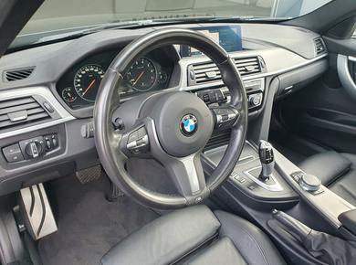 BMW 3 Serie Touring 318i M Sport Corporate Lease PANO/LEDER/STOELVERW/NAVI/CRUISE/CLIMA