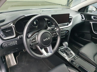 Kia Ceed Sportswagon 1.6 GDI PHEV DynamicPlusLine NAVI/DIG.COCKPIT/LEDER/AD.CRUISE