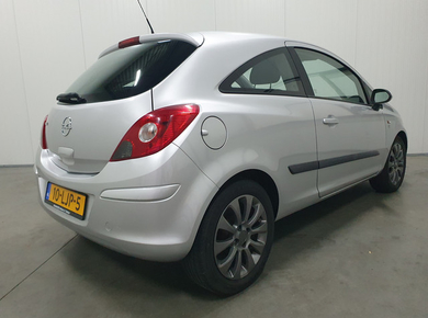 Opel Corsa 1.2-16V '111' Edition AIRCO/CRUISE/LMV