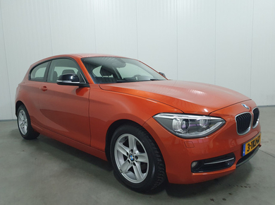 BMW 1-serie 116i Executive NAVI/PDC/XENON/CRUISE/CLIMA/LMV