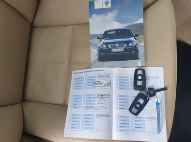 BMW 5 Serie 525d Business Line Edition II M-PAKKET/PANO/LEDER/NAVI/CRUISE