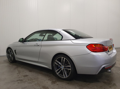 BMW 4 Serie Cabrio 435i High Executive M-PAKKET/LED/CAMERA/HUD/LEDER/PDC/VOL! 	